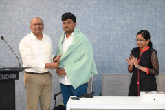 Sathya-who-have-cleared-the-tnpsc-group-2-exam-and-got-posted-in-inspector-of-Income-tax