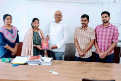 r-Sasikala-who-have-cleared-the-tnpsc-group-2-exam-and-successfully-got-an-Direct-Assistant-in-Industries-and-Commerce-Department-1