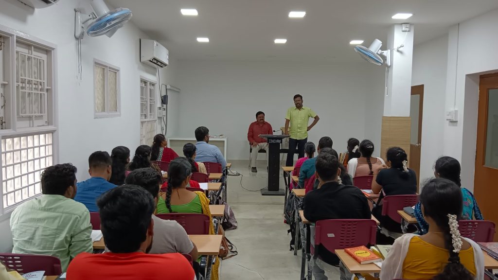 Dr Sankarganesh Karuppaiah IRS gave motivational speech at Interaction programme with AARVAM IAS Civil services Aspirants of Academy PCM Batch II- 2023 held at Chennai Aarvam IAS Academy Coaching Center
